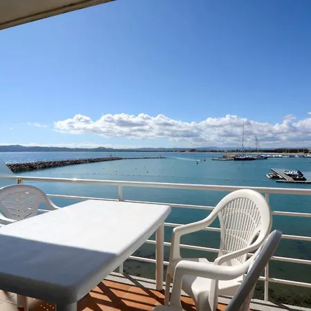 Apartament Treputxell 2-2 *